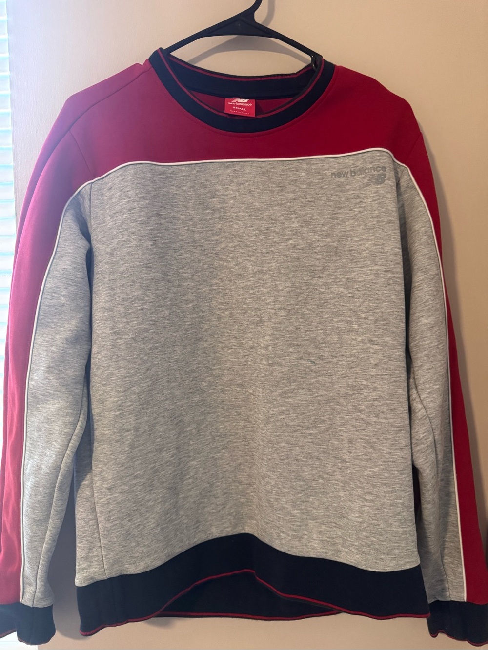New Balance Men’s Grey Crewneck Sweatshirt with Red Panels